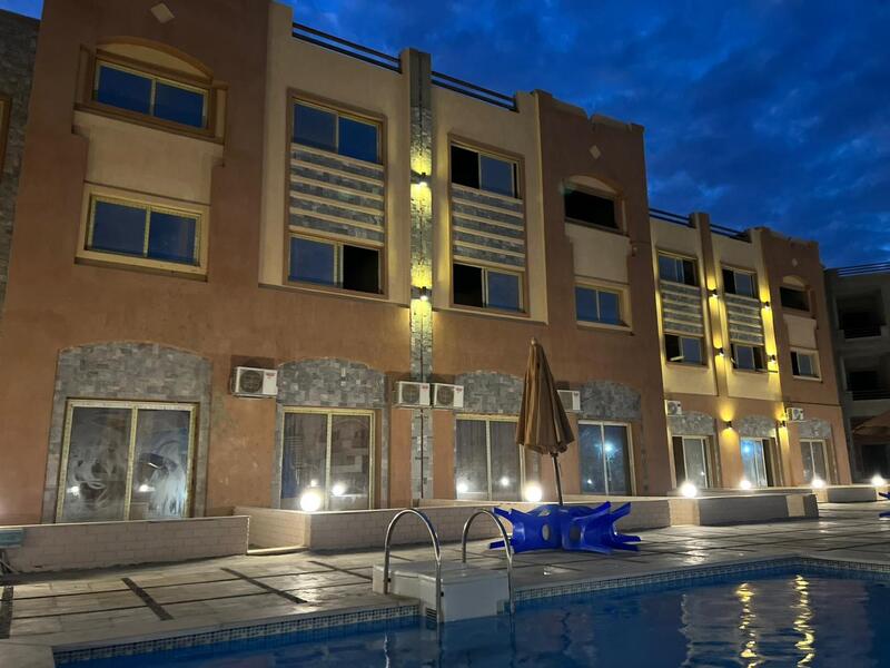 La Luna beach Sokhna gallery image